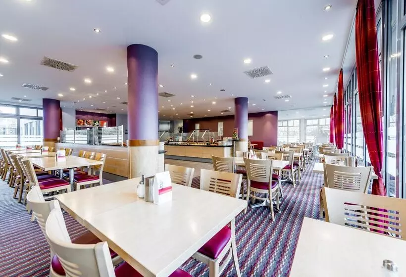 هتل Holiday Inn Express Berlin City Centre, An Ihg