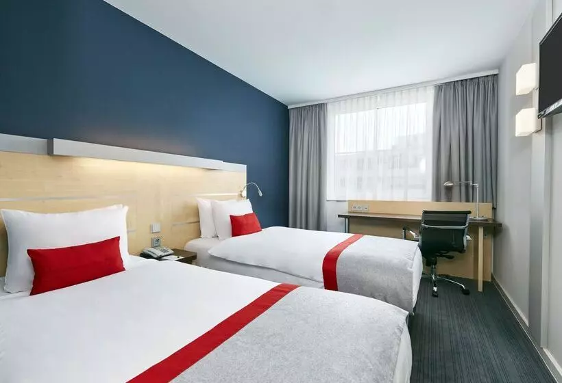 هتل Holiday Inn Express Berlin City Centre, An Ihg