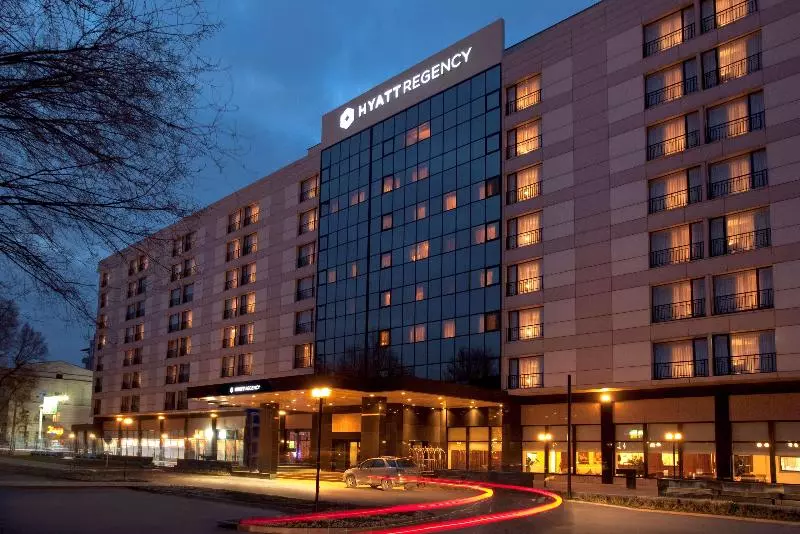 ホテル Hyatt Regency Bishkek