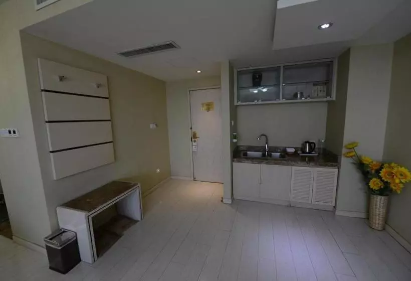 Отель Yuquan Simpson