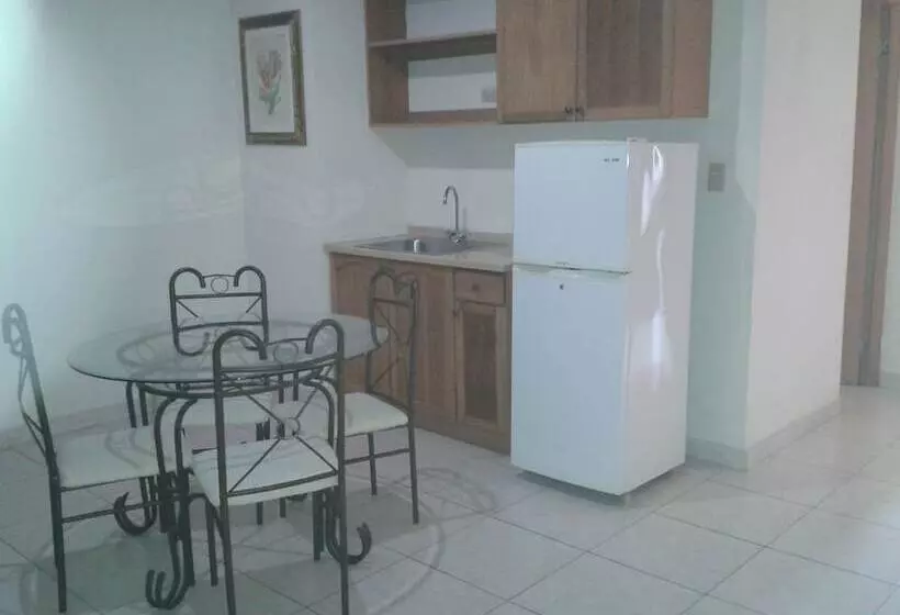 Hotel Las Cumbres & Water Park