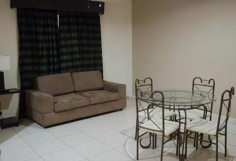 Hotel Las Cumbres & Water Park