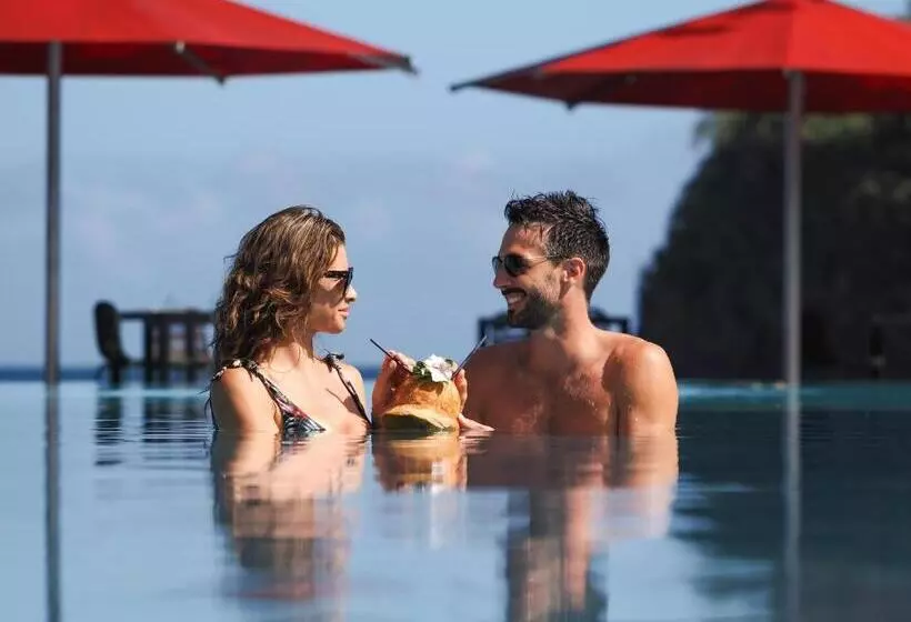 هتل Le Tahiti By Pearl Resorts