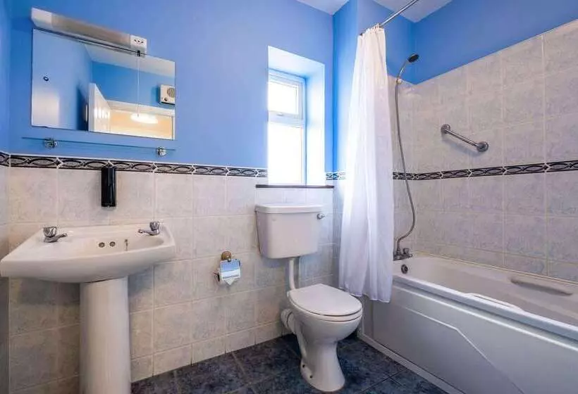 Quality Hotel And Leisure Centre Youghal