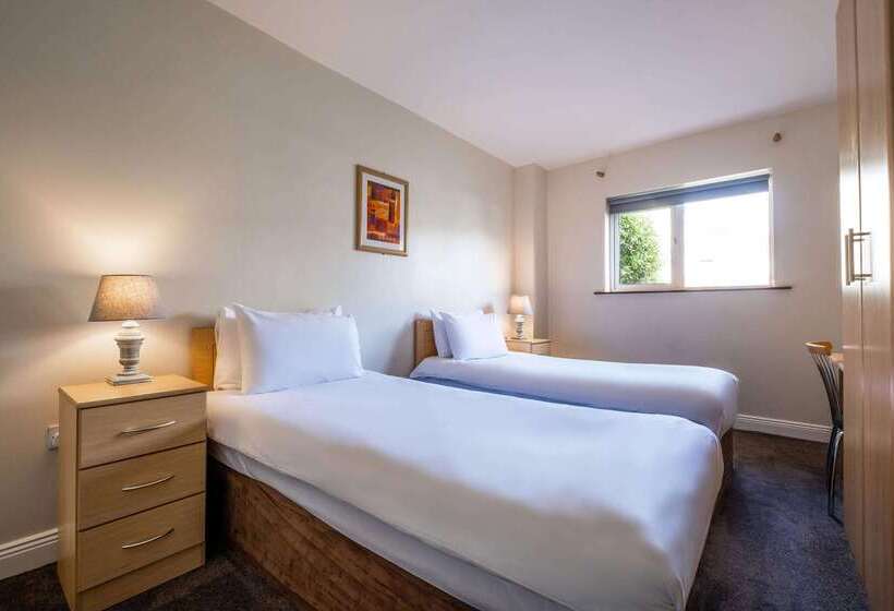 Quality Hotel And Leisure Centre Youghal