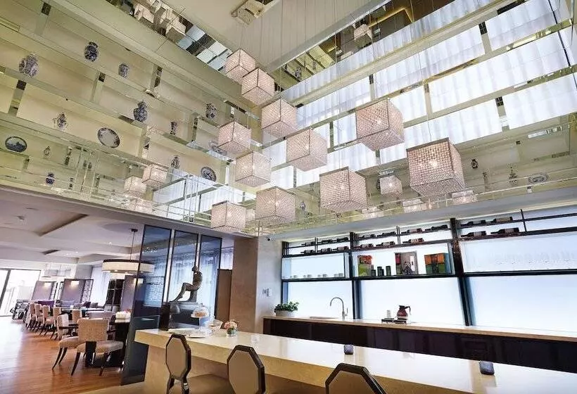 Taipei Fullerton Hotel Maison North