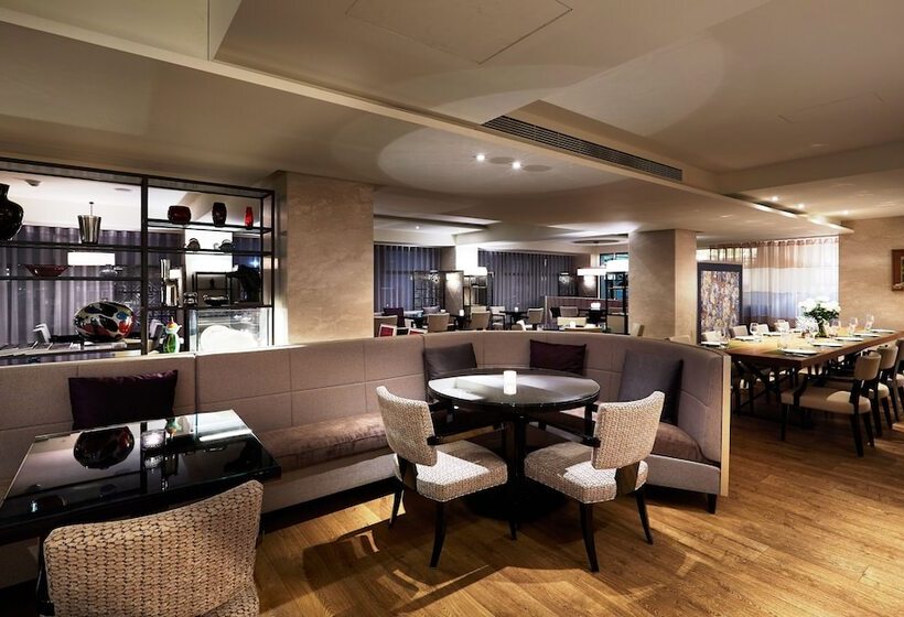 Taipei Fullerton Hotel Maison North