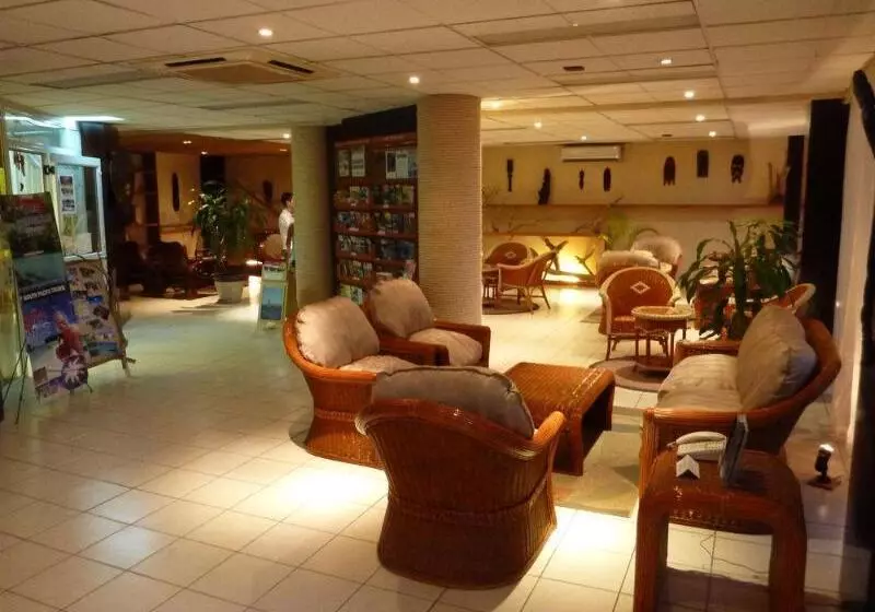 هتل The Melanesian Port Vila