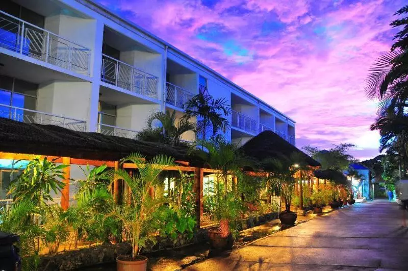 هتل The Melanesian Port Vila