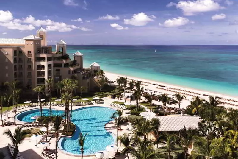 هتل The Ritzcarlton, Grand Cayman