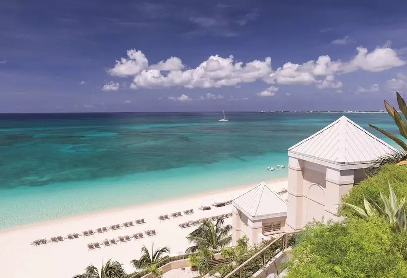 هتل The Ritzcarlton, Grand Cayman