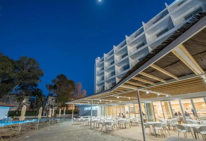 Narcissos Waterpark Resort
