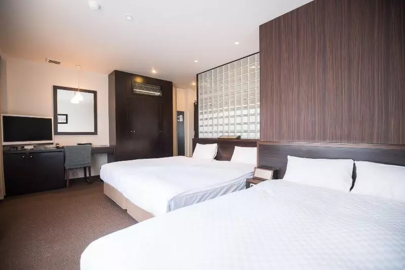 ホテル Floral  · Nihonbashi Osaka