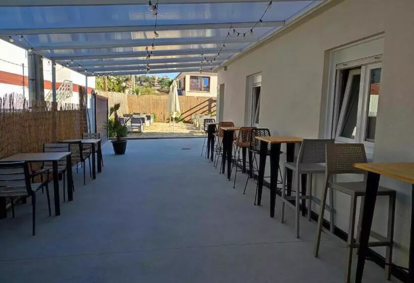 Aamiaismajoitus (B&B) Patos Beach House