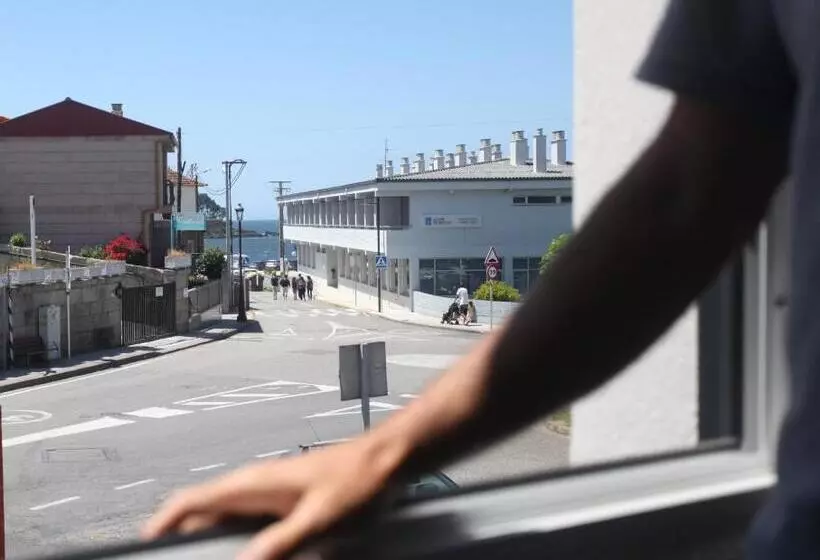 Aamiaismajoitus (B&B) Patos Beach House