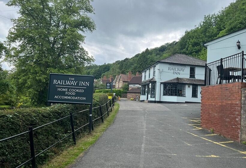 مبيت وإفطار The Railway Inn