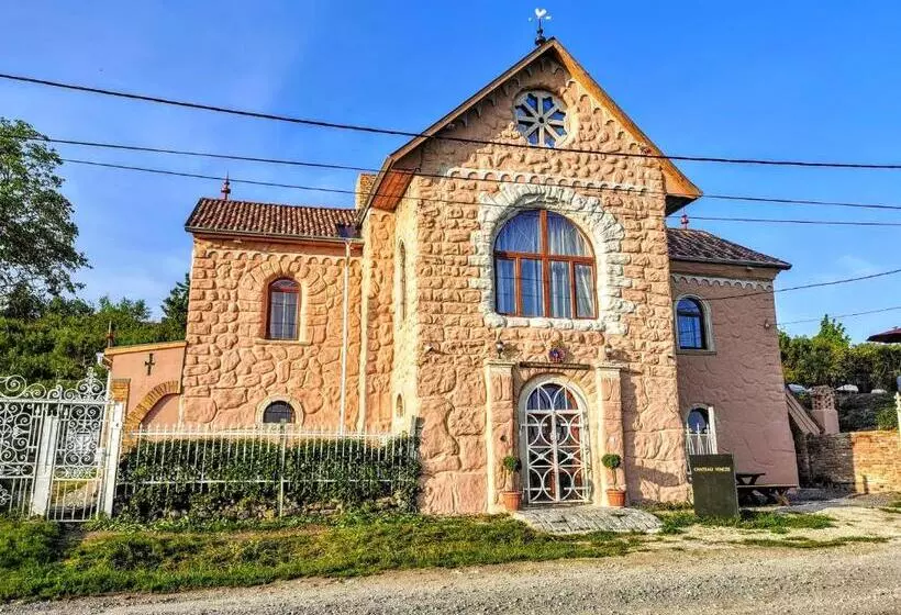 Hotelli Chateau Vincze