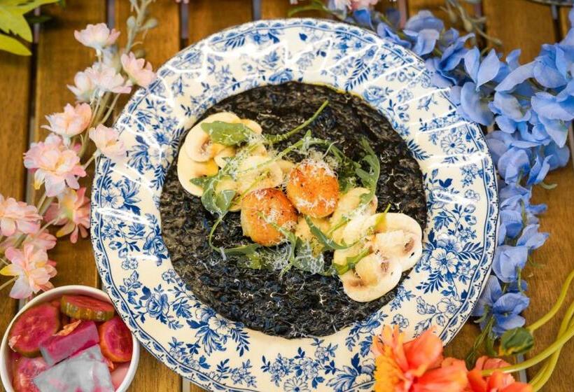 Staz Hotel Premier Dongtan