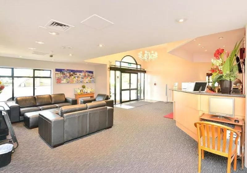 Manukau Hotel & Conference Centre