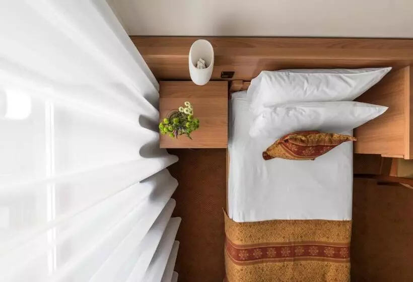 Отель Best Baltic Kaunas