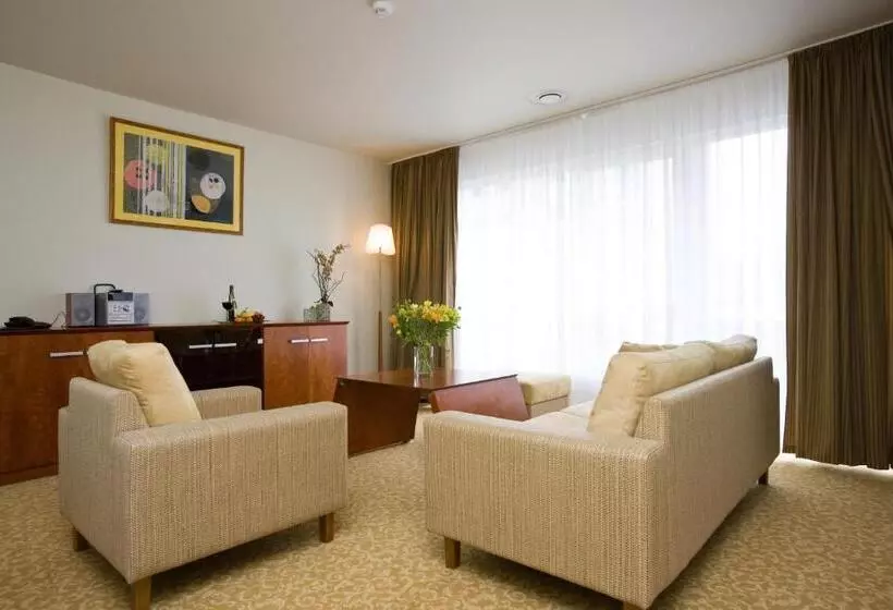 Отель Best Baltic Kaunas