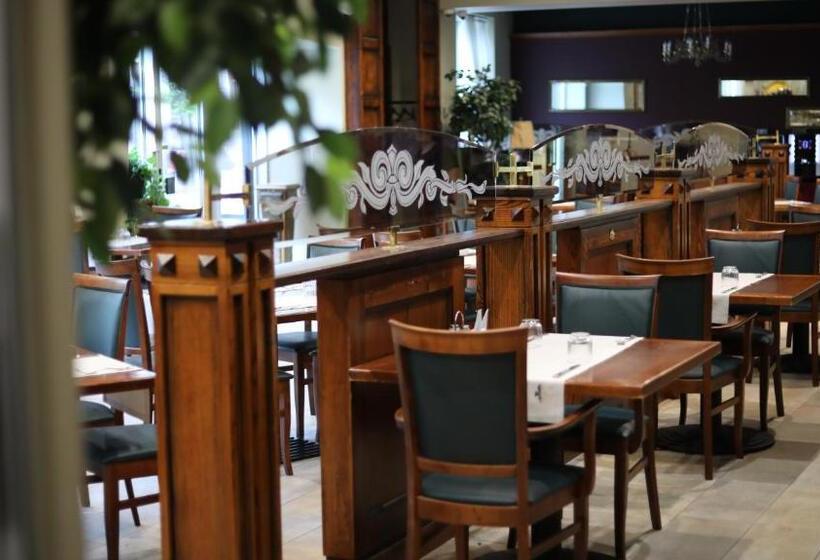 هتل Best Baltic Kaunas