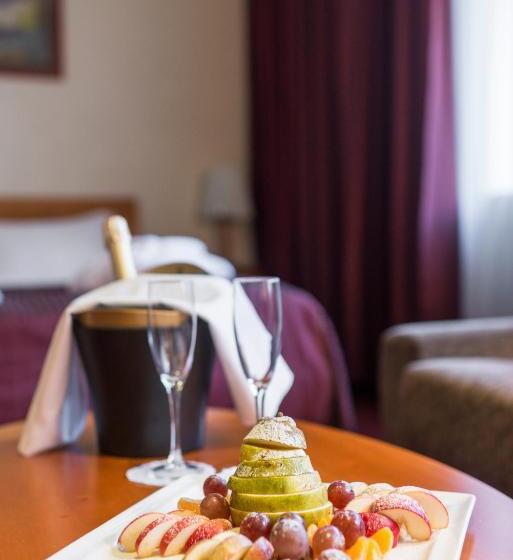 هتل Best Baltic Kaunas