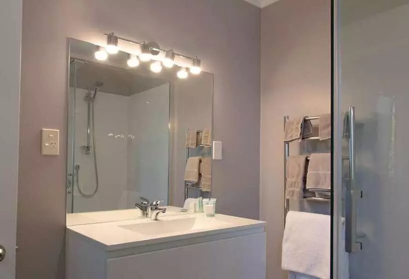 호텔 Bks Palm Court Motor Lodge