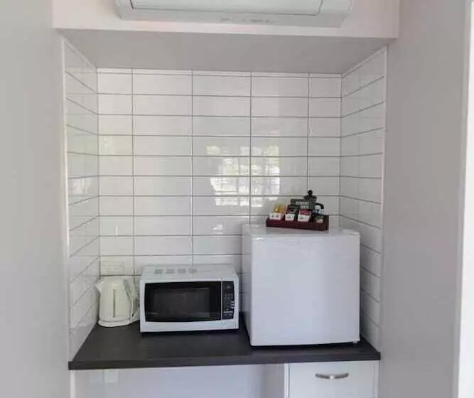 호텔 Bks Palm Court Motor Lodge