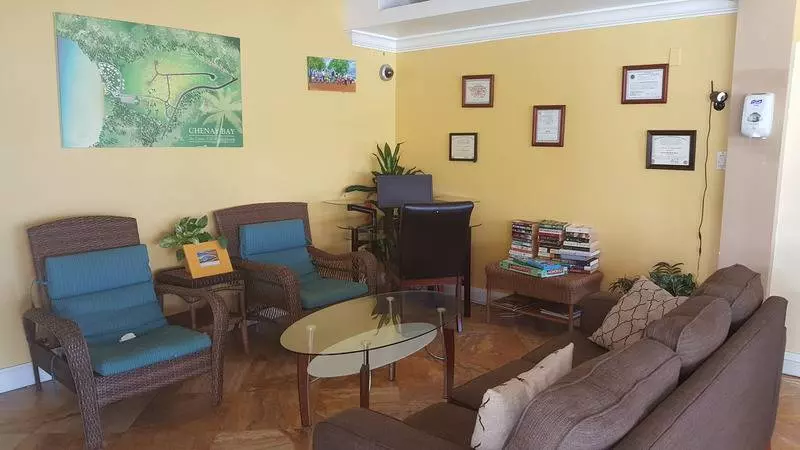 Hotel Bungalows On The Bay