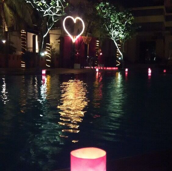 בית מלון כפרי Grand Suka