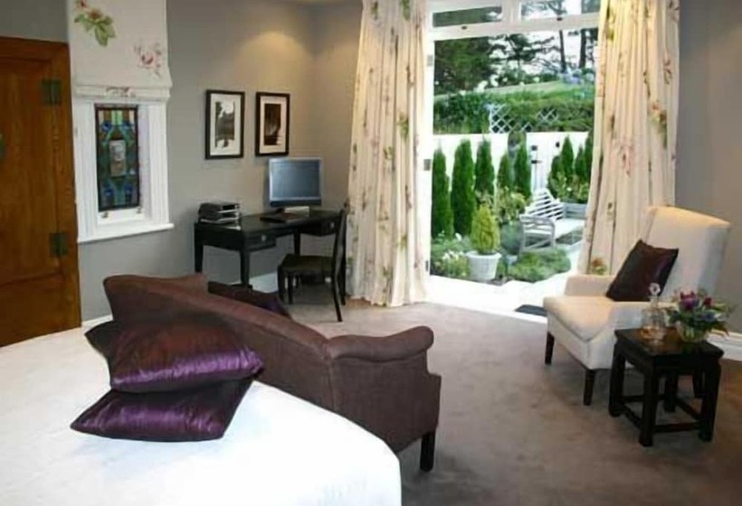 ホテル Greenhill Lodge