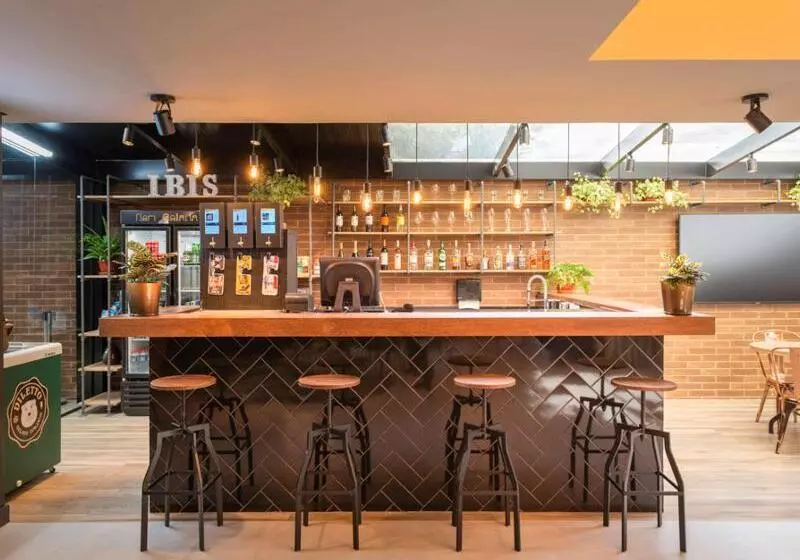 호텔 Ibis Curitiba Batel