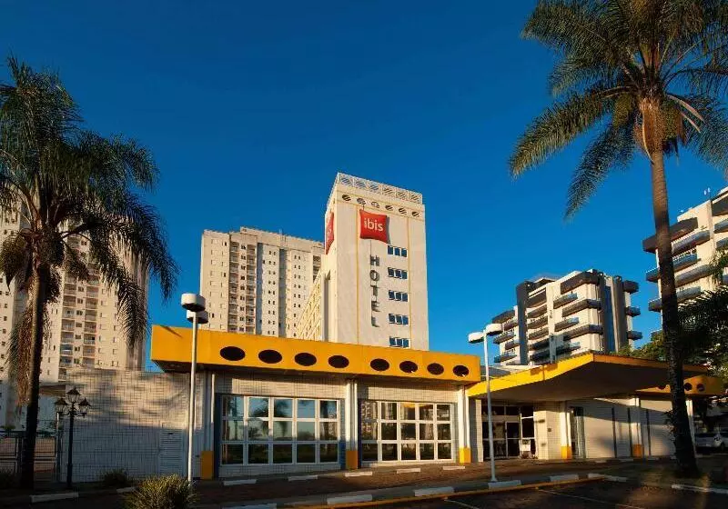 בית מלון כפרי Ibis Sao Carlos