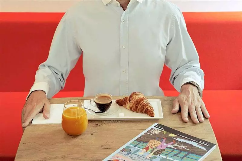 בית מלון כפרי Ibis Warszawa Stare Miasto