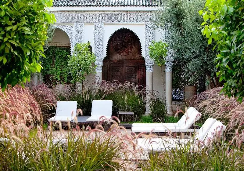 هتل La Villa Des Orangers   Relais & Châteaux