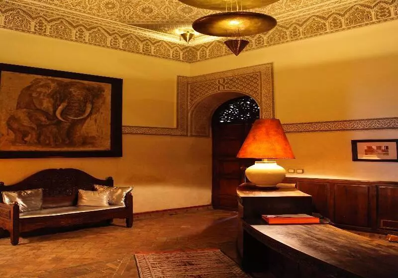 هتل La Villa Des Orangers   Relais & Châteaux