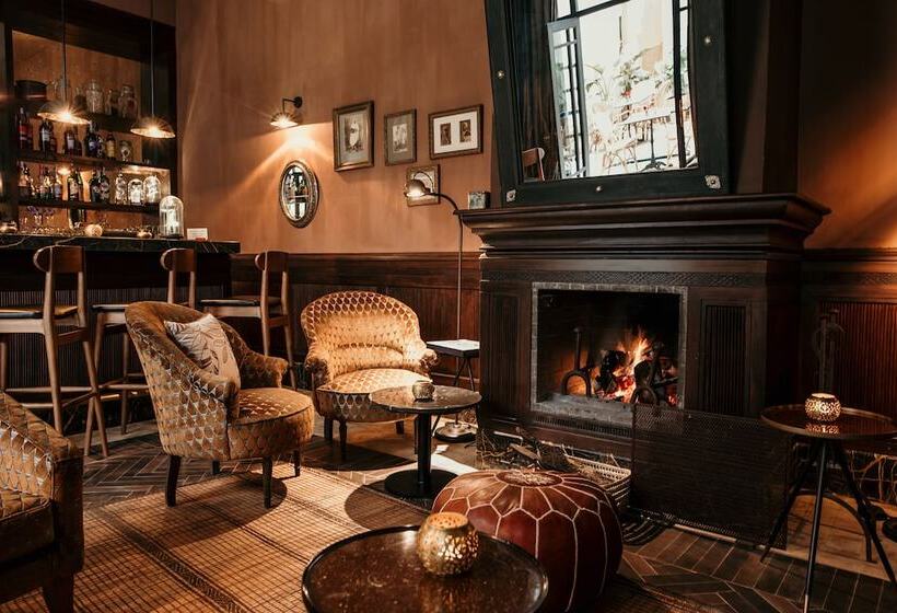 Hotel La Villa Des Orangers   Relais & Châteaux