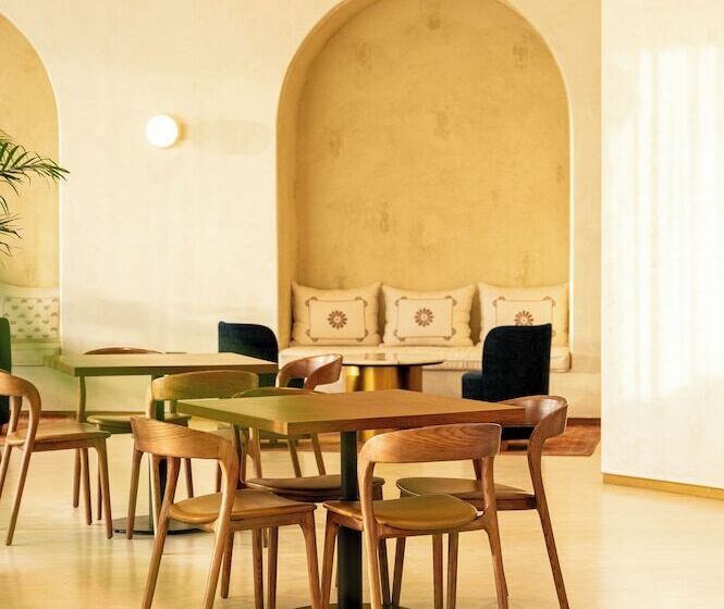 酒店 Majestic Cove