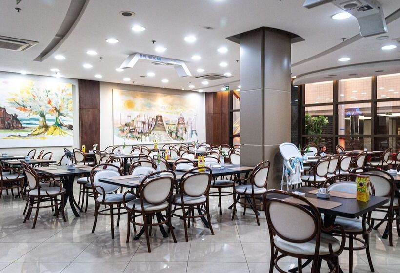 Master Porto Alegre Hotel   Av Carlos Gomes, Próximo Ao Consulado Americano