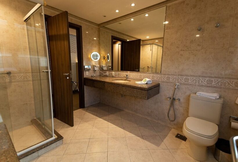 Master Porto Alegre Hotel   Av Carlos Gomes, Próximo Ao Consulado Americano