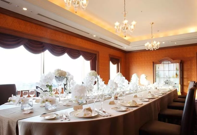 ホテル Metropolitan Nagano