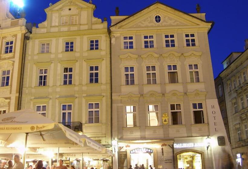 酒店 Old Town Square Residence By Emblem