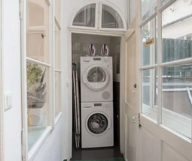 Szálloda Old Town Square Residence By Emblem