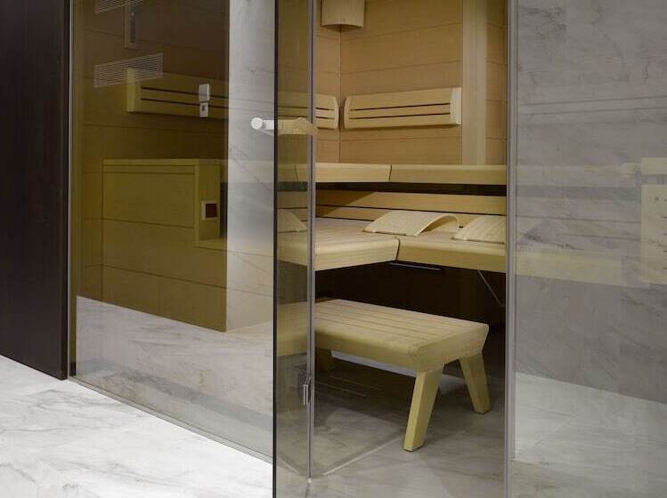 酒店 Old Town Square Residence By Emblem