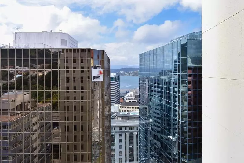 Отель Quest On The Terrace Serviced Apartments