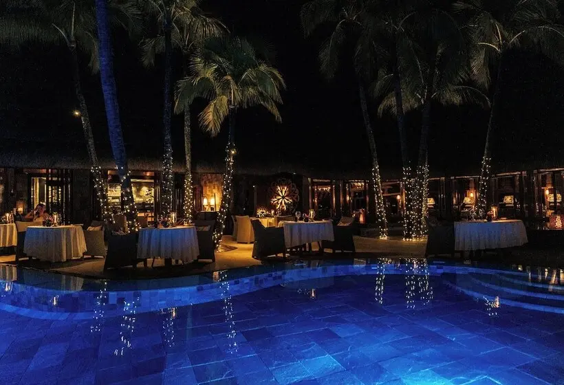 هتل Royal Palm Beachcomber Luxury
