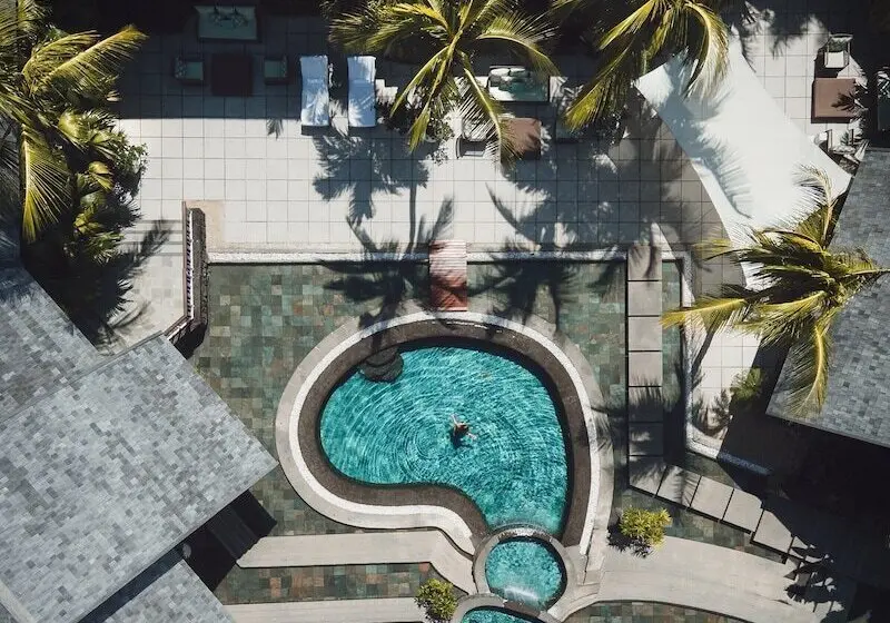 Royal Palm Beachcomber Luxury