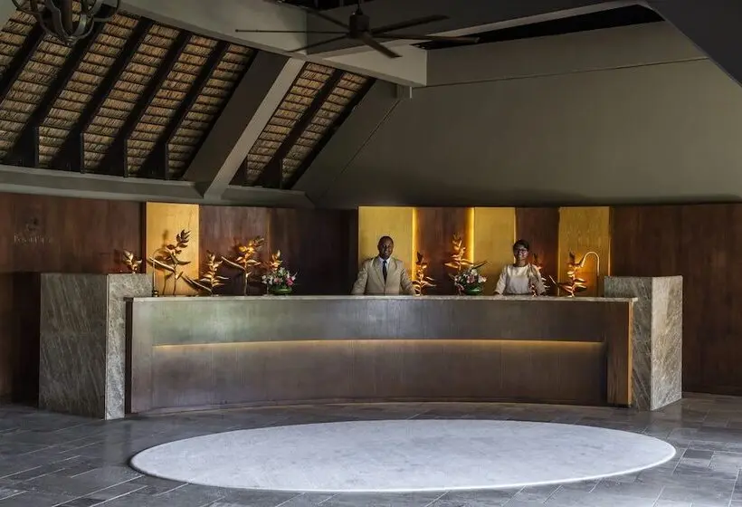 هتل Royal Palm Beachcomber Luxury