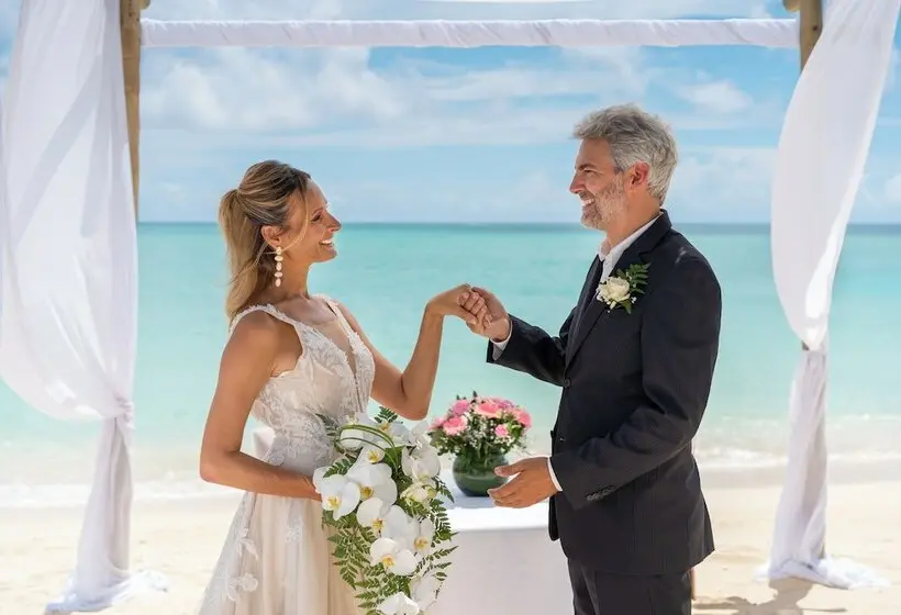 هتل Royal Palm Beachcomber Luxury